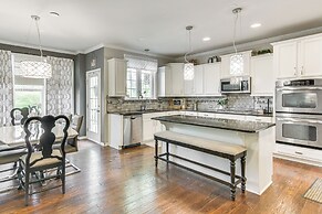 Patio, Deck & Grill: Charlotte Area Group Getaway!