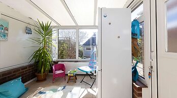 Seaside Retreat - Five Minutes to Beach Village