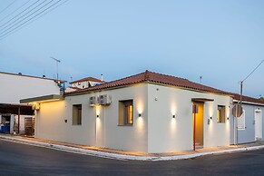 Filiatra Charming Urban Escapes Your Cozy Retreats