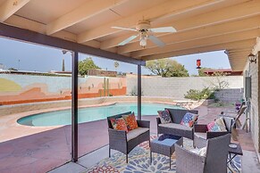 5 Mi to Saguaro National Park: Desert Gem w/ Pool!
