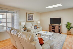 5 Mi to Saguaro National Park: Desert Gem w/ Pool!