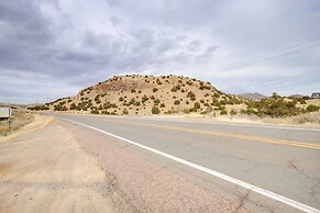 Near Hiking: Dog-friendly Studio in Los Cerrillos