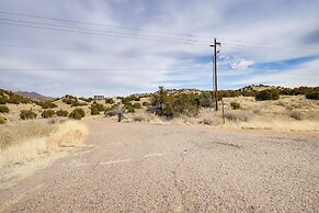 Near Hiking: Dog-friendly Studio in Los Cerrillos
