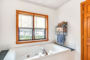 Serene Lake Views: Winter Haven Home