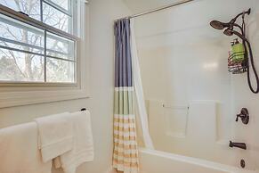 1/2 Mi to Lake Geneva: Home w/ Game Room