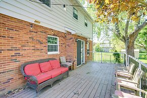 1/2 Mi to Lake Geneva: Home w/ Game Room