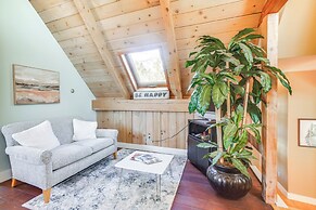 Private Beach + Deck: Serene Lake Michigan Retreat