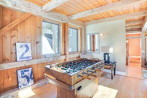 Private Beach + Deck: Serene Lake Michigan Retreat