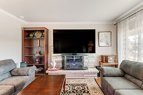 Bring a Pet: West Valley City House w/ Grill