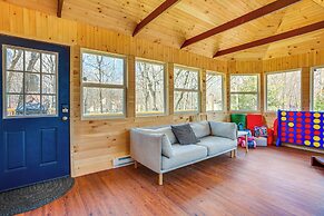 Pocono Mountain Family Home w/ Deck + Grill