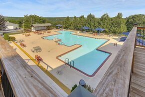 Pocono Mountain Family Home w/ Deck + Grill