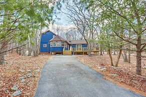 Pocono Mountain Family Home w/ Deck + Grill