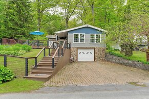 Lakefront Home w/ Private Dock in Alpine!