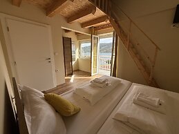 Max Gastro Beach House