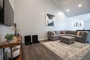 Twice Charmed 8 Bedroom Townhouse