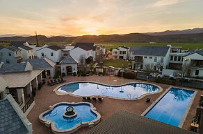 Twice Charmed 8 Bedroom Townhouse