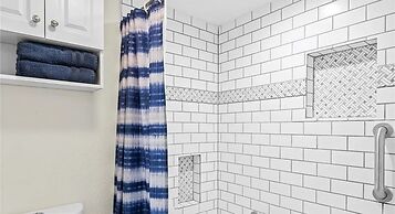 Beauty By The Bay K702 1 Bedroom Condo