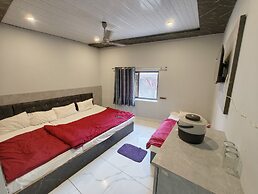 Hotel Manthan Palace