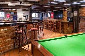 the crown hotel