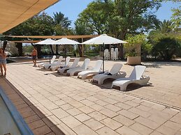 Kalya Kibbutz Hotel
