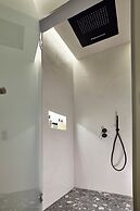 Cama Luxury Suites Kavouri