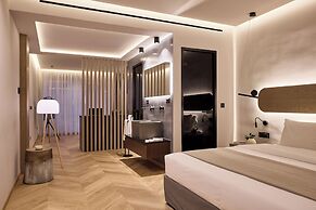 Cama Luxury Suites Kavouri