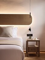 Cama Luxury Suites Kavouri