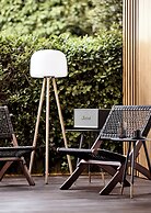 Cama Luxury Suites Kavouri