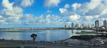 Flats no Parque do Cais Recife