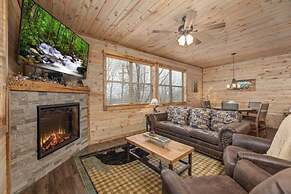 Dreamy Bear Lodge in Gatlinburg
