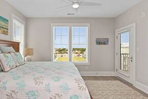 Isle of Dreams in Emerald Isle