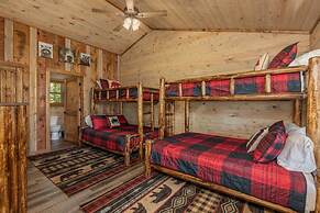 Rustic Dreamscapes in Gatlinburg