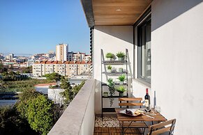 Elegant Flat in Benfica