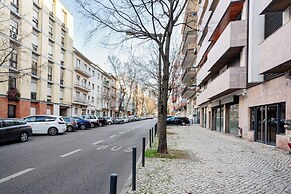 Elegant Flat in Benfica
