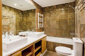 Elegant Flat in Benfica