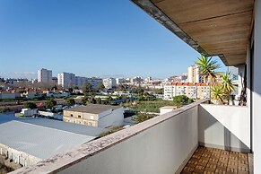 Elegant Flat in Benfica