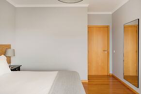 Elegant Flat in Benfica