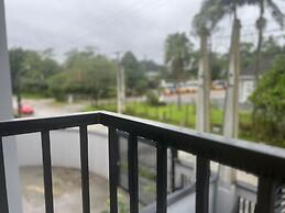 GEMINADO CASA 2 ALTO PADRÃO 3 QUARTOS