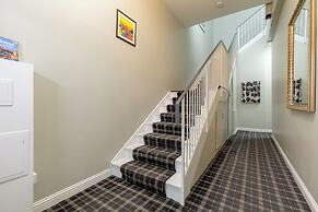 Destination Edinburgh Apartments- Southside Apartments