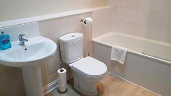 Destination Edinburgh Apartments- Southside Apartments