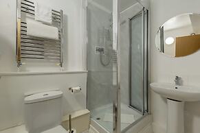 Destination Edinburgh Apartments- Southside Apartments