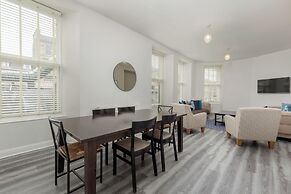 Destination Edinburgh Apartments- Southside Apartments