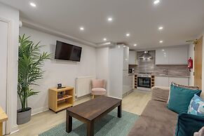 Destination Edinburgh Apartments- Southside Apartments