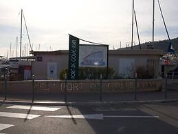 Apartment in Golfe Juan With Sea View