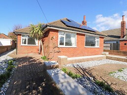 38 Clive Avenue