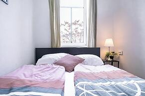 Cozy Room Shared Apt Millennium Tower