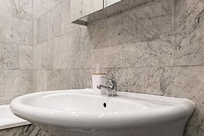 Cozy Room Shared Apt Millennium Tower