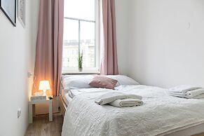 Cozy Room Shared Apt Millennium Tower