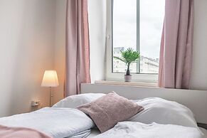 Cozy Room Shared Apt Millennium Tower