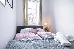 Cozy Room Shared Apt Millennium Tower